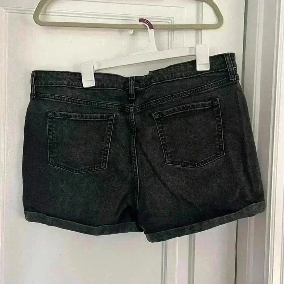 Target Wild Fable black/ gray jean shorts size 18 jeans women‘s summer high rise - Picture 2 of 6